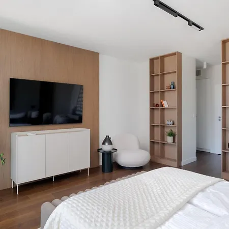 3-bedroom Unique Sky Panorama Appartement *