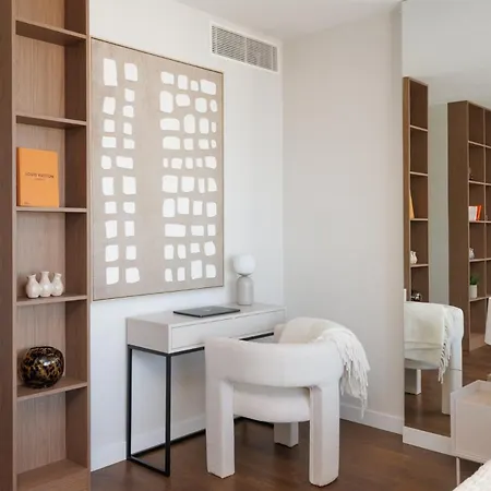 3-bedroom Unique Sky Panorama